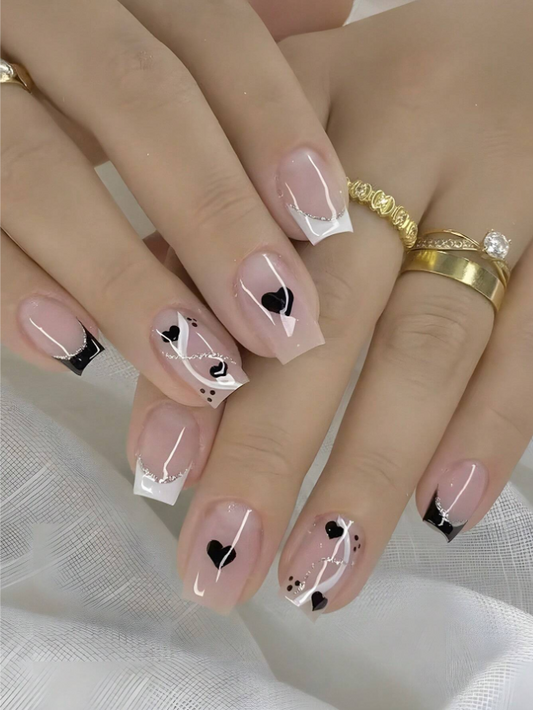 24pcs Short Square False Nails With Black Hearts