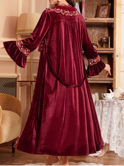 Nightgown And Robe Set